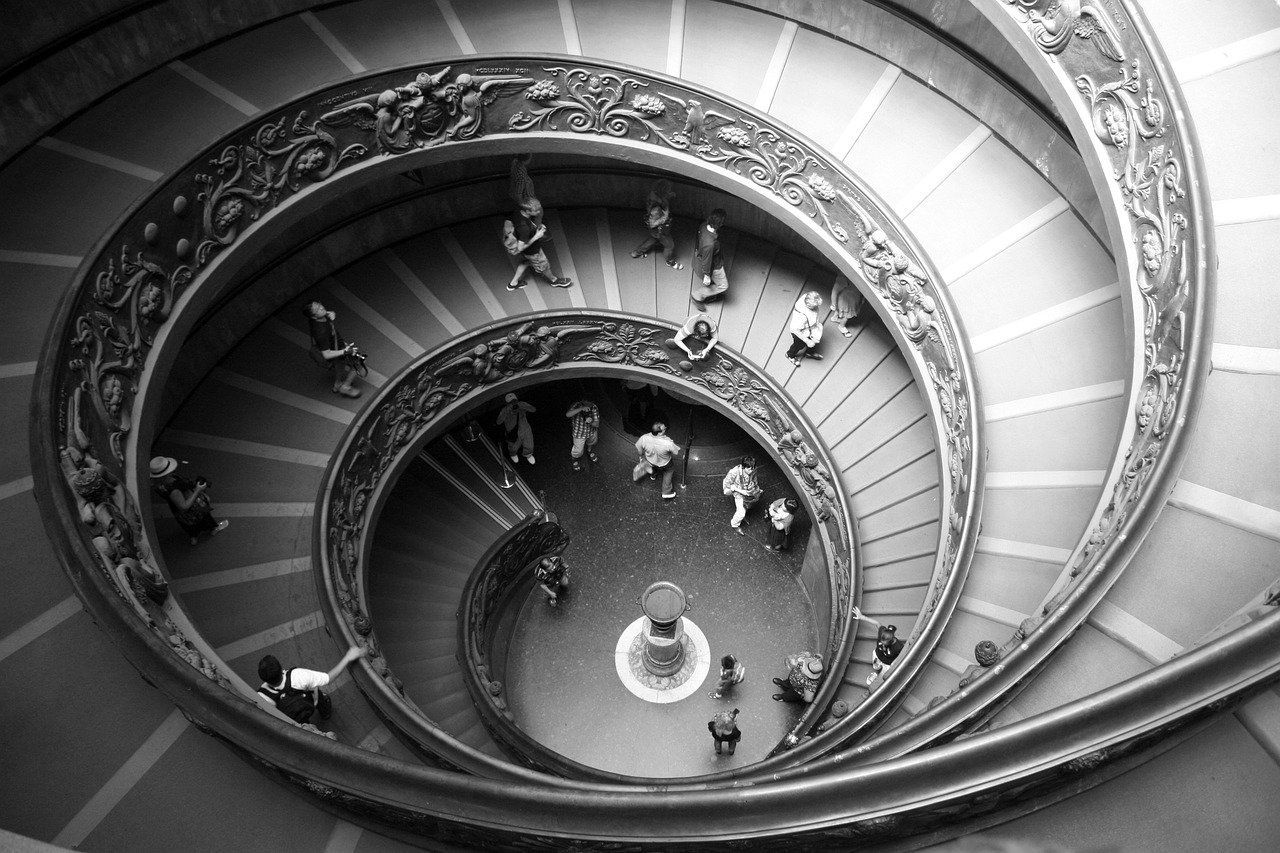 spiral staircase, scale, round-423345.jpg